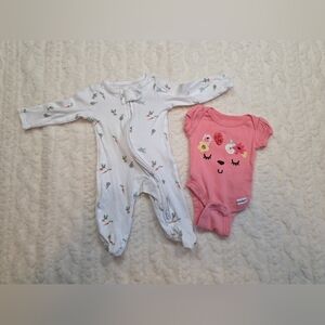 2-Piece Preemie Girl Bundle – Carter’s Sleeper + Gerber Organic Onesie – Garden